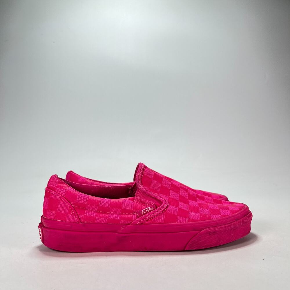 Vans Classic Neon Pink Checkered Slip On Sneakers Shoes 721356 Women's Size 5